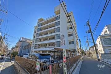 西荻フラワーマンションの外観（北西側から）