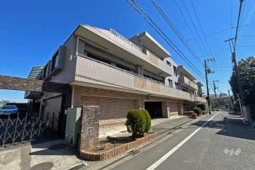 ベルパティオ西荻台の外観（北西側から）