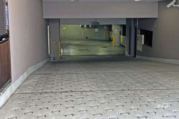 敷地内駐車場（屋内平面式）