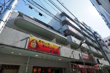 ライオンズマンション荻窪駅前の外観（北西側から）