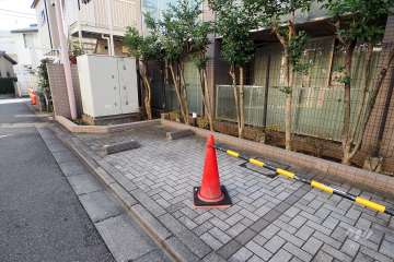 敷地内駐車場（屋外平面式）