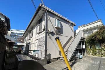 サンハイツ荻窪の外観（南東側から）