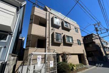 サンライズ荻窪（天沼2丁目）の外観（南西側から）