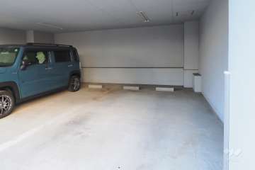 敷地内駐車場（屋内平面式）