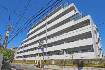 藤和南荻窪二丁目ホームズの外観（南東側から）