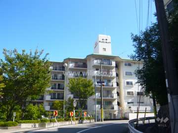 芦屋山ノ手アーバンライフの外観（西側から）