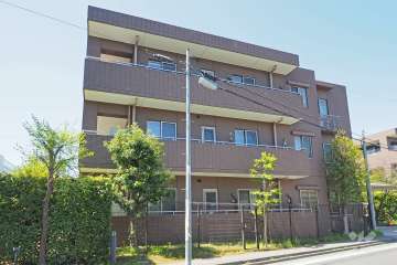 アリュール浜田山の外観（南東側から）