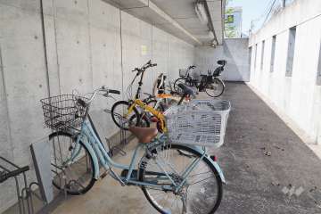 駐輪場　