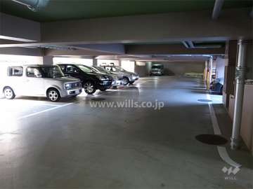 敷地内駐車場（屋内平面式）