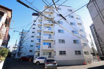 方南町セントラルマンションの外観（北西側から）