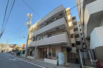 マートルコート杉並方南町の外観（南東側から）