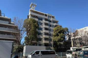 パレドール方南町の外観（南東側から）