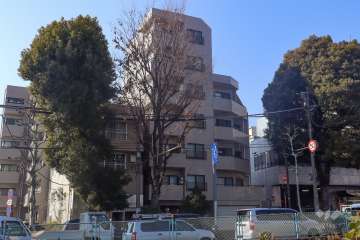 コスモ方南町の外観（南東側から）