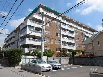 芦屋パレスハイツ南館の外観（南西側から）