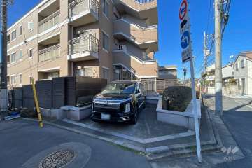 敷地内駐車場（屋外平面式）