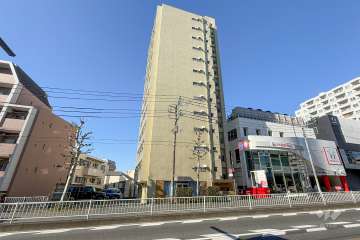 方南町サーラ442の外観（南東側から）