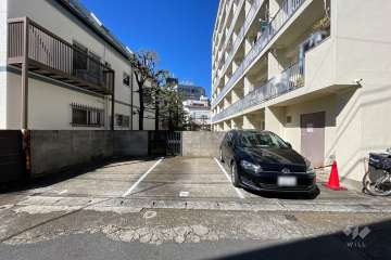 敷地内駐車場（屋外平面式）