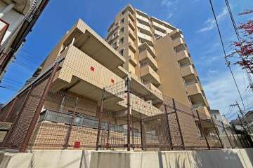 ゼファー明大前クローチェ