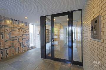 エントランスホール