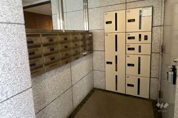 宅配ボックスと共用ポスト