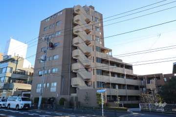 フェアロージュ永福の外観（北東側から）