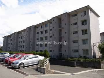 中山五月台住宅23号棟の外観（北西側から）