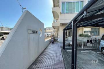 エントランスアプローチ