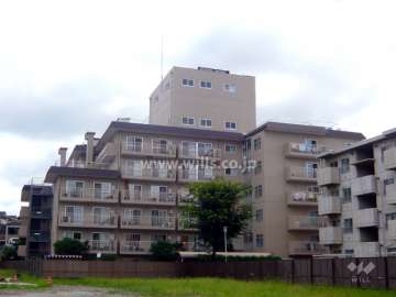 シーサイドコーポ芦屋の外観（西側から）