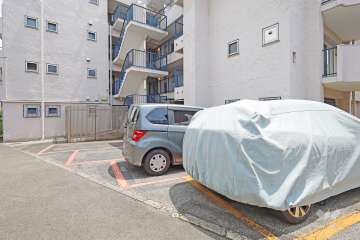 敷地内駐車場（屋外平面式）