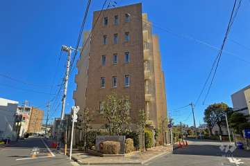 プラウド杉並和田サウスコートの外観（西側から）