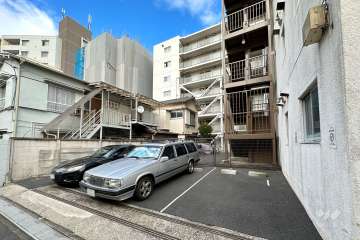 敷地内駐車場（屋外平面式）