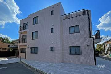 LEREVE羽根木の外観（北側から）