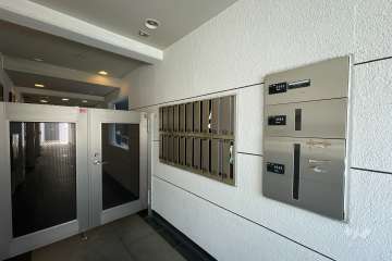 共用ポストと宅配ボックス