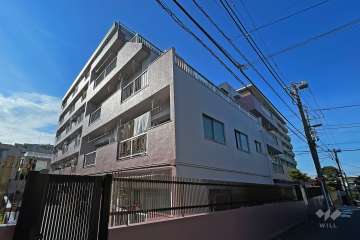 メゾン自由が丘の外観（南東側から）