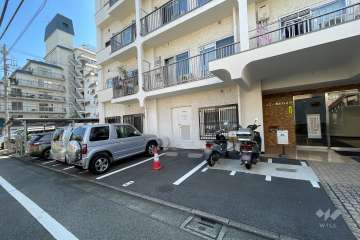 敷地内駐車場（屋外平面式）