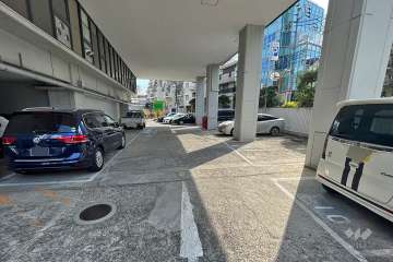 敷地内駐車場（屋内平面式）