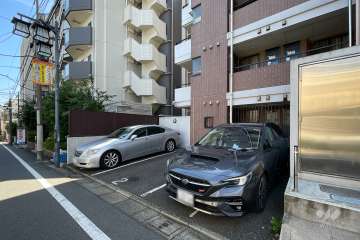 敷地内駐車場（屋外平面式）