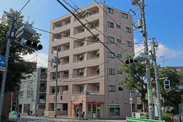 コリーヌ緑が丘の外観(北側から)