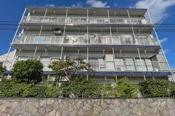 学芸コーポの外観（南西側から）