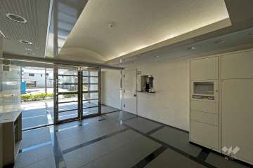 エントランスホール