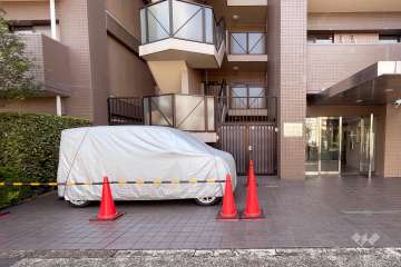敷地内駐車場（屋外平面式）
