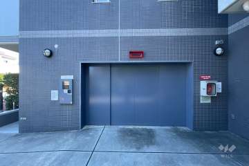 駐車場の出入り口