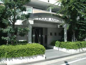 オートロック付きのエントランス