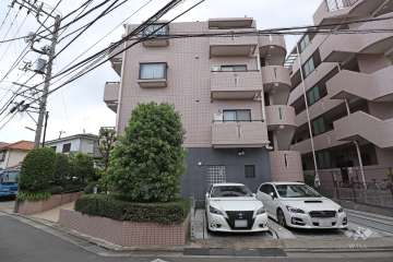グリュック８二子玉川イーストウイングの外観（北側から）