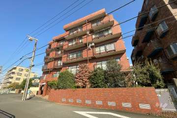 グリュックＴ玉川の外観（南東側から）