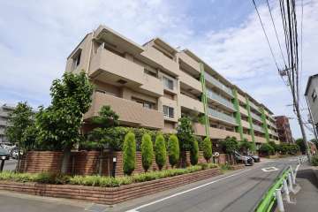 ジェイパークコート二子玉川グランデの外観（南西側から）