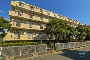 コスモ二子玉川の外観（南西側から）