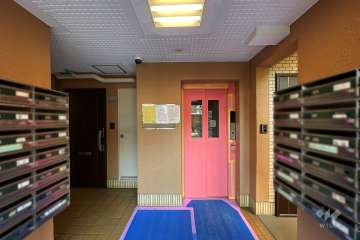 エントランスホール