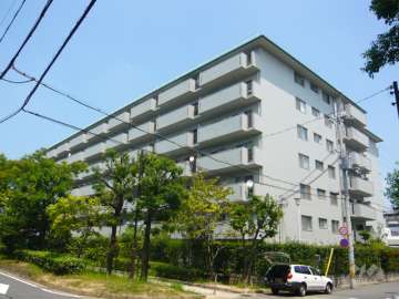 メガロコープ芦屋の外観（南西側から）