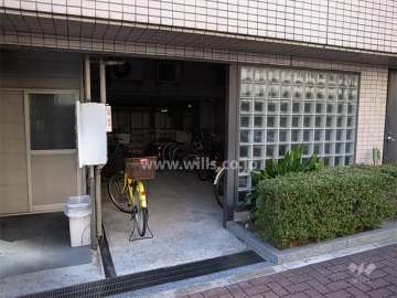 屋内にある駐輪場